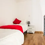 Residenza Principe Di Carafa Pensión Nápoles