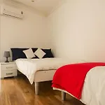 Pensión Residenza Principe Di Carafa 3*