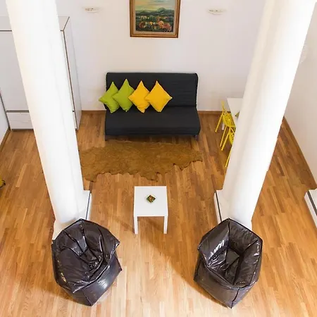 Residenza Principe Di Carafa 2*